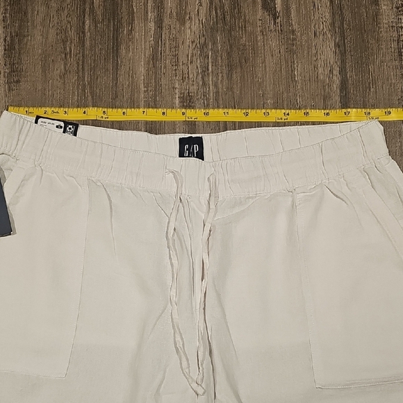 Gap White Linen Pant - Picture 2 of 14